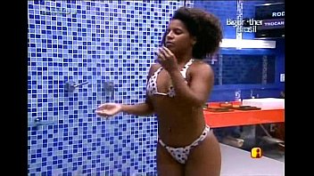 Big Brother Brasil 11 Janaina bydino