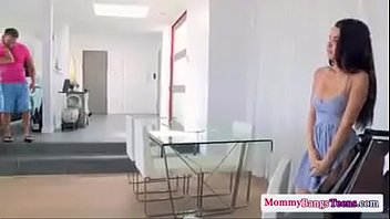 Mom teach daughter