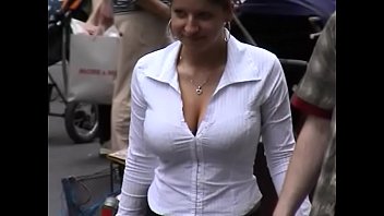 Busty candid teen, amazing cleavage and bouncing boobs, slomo