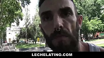 Ripped Latin Stud Offered Money To Suck Cock - LECHELATINO.COM