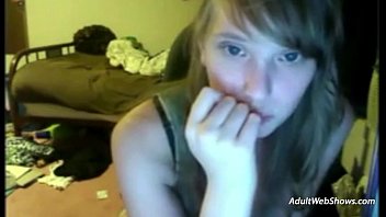 Webcam girl having a loud orgasm - AdultWebShows.com